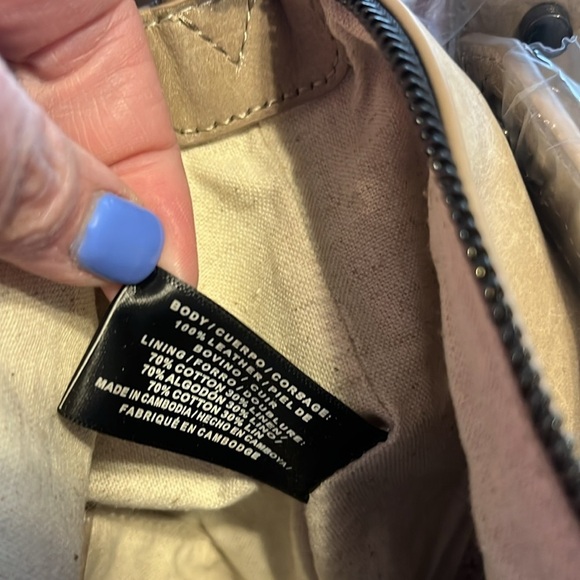 Botkier Warren Convertible Hobo Bag with Front Pocket & gunmetal hardware studs - Picture 11 of 11